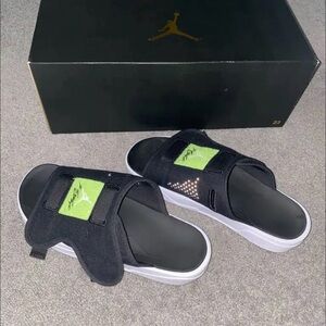Jordan LS slides